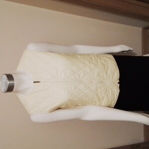 MaxMara "Weekend" yellow quilted vest, excellent condition,  size 6